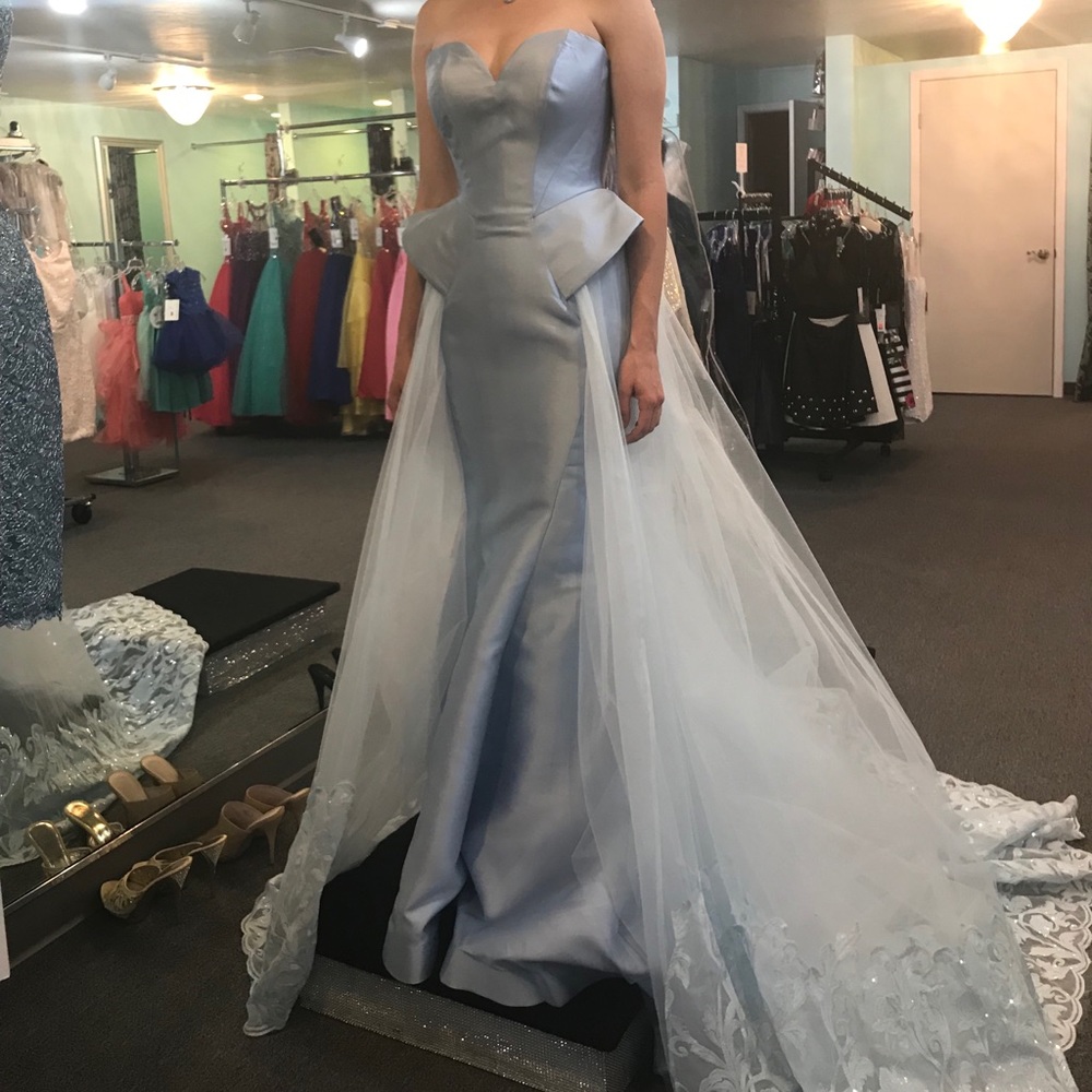 MAC DUGGAL BABY BLUE GOWN